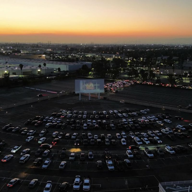 The California Drive-In Reviving Hollywood's Golden Age - Decor Hint Preserving Cinematic Heritage