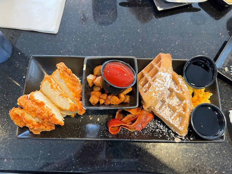 This Florida Eatery Makes Every Meal Taste Like Home - Decor Hint Traditional Southern Desserts