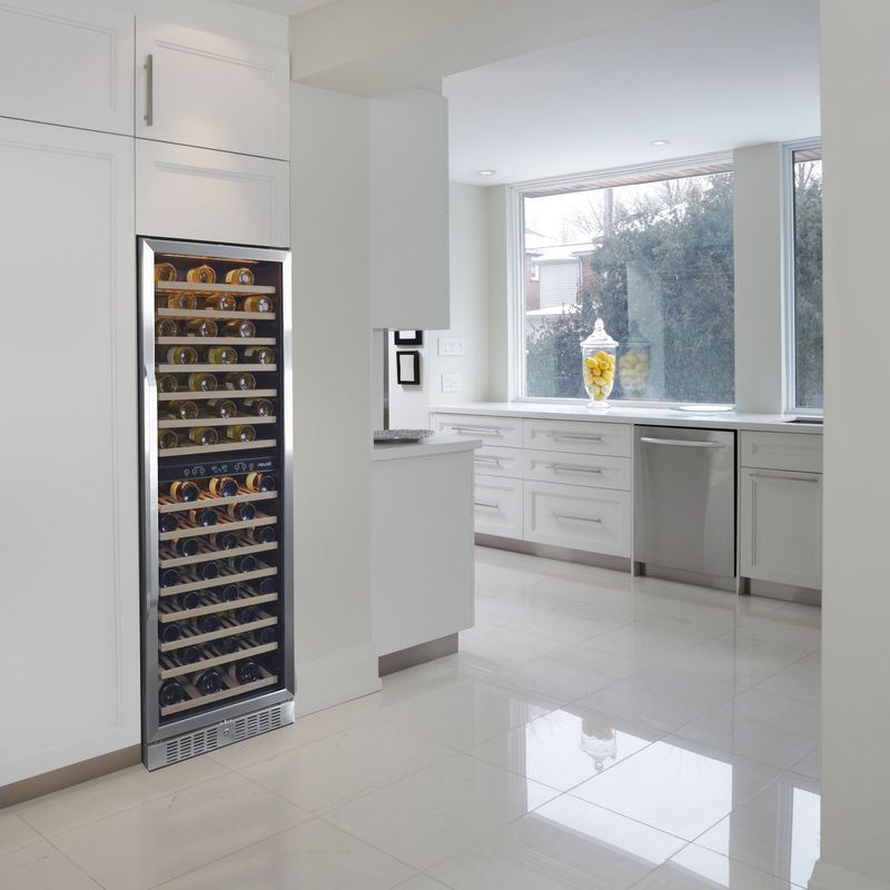 Kitchen Features New York Buyers Can't Get Enough Of In Today's Market - Decor Hint Wine Refrigerators