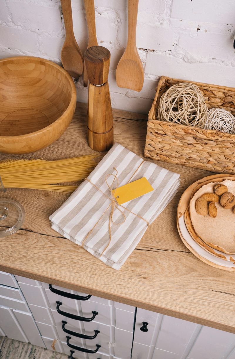 Warm and Earthy Color Palettes Stay Strong