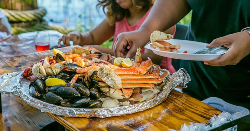 A Dining Experience That Captures Coastal Spirit