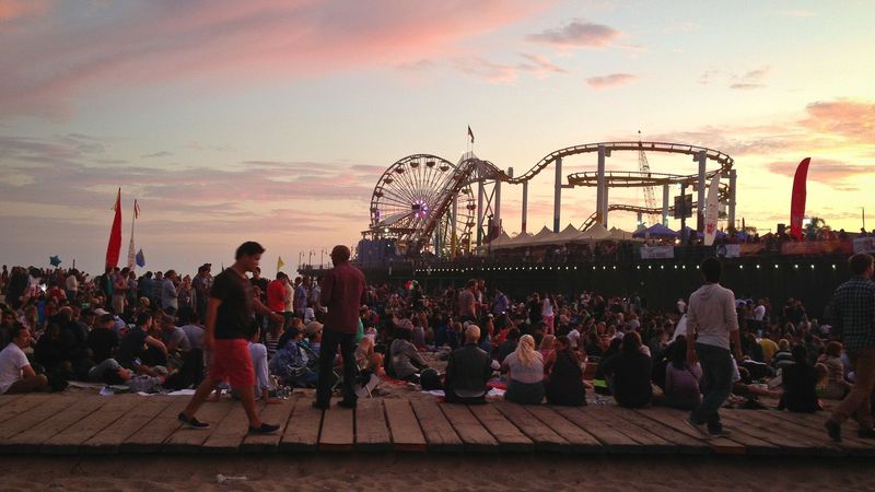 18 California Spots Locals Try To Avoid - Decor Hint Santa Monica Pier