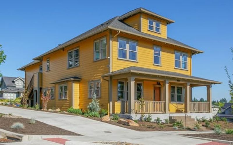 Oregon Home Trends Shifting Fast - 6 Falling In Value, 7 Ready To Soar By The End Of 2025 - Decor Hint Southeast Salem Neighborhood