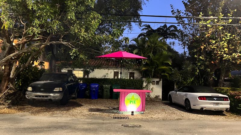 Florida's Key Lime Pie Everyone Raves About, Skip Key West For This One - Decor Hint The Brick-and-Mortar Glow Up