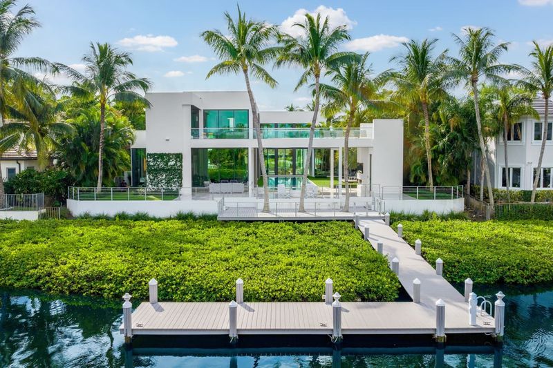 Florida Neighborhoods In 2025 That Could Claim The Title For Most Expensive Homes - Decor Hint Jupiter Island