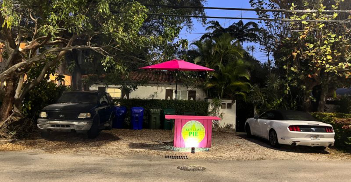 Floridas Key Lime Pie Everyone Raves About Skip Key West For This One - Decor Hint