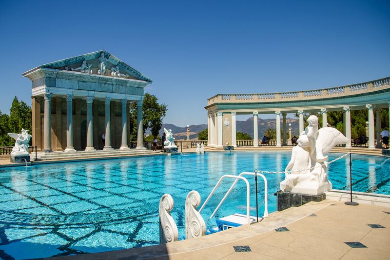 US Mansions So Pricey They'll Make You Rethink The Meaning Of Luxury - Decor Hint Hearst Castle, San Simeon, California