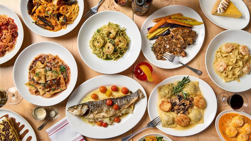 10 Illinois Pasta Restaurants Still Making Italian Classics The Traditional Way - Decor Hint Gussie’s Handmade Italian
