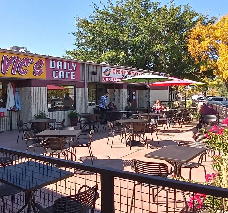 Discover New Mexico Catfish Joints With True Southern Taste - Decor Hint Vic's Daily Cafe