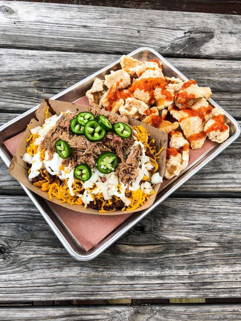 16 Little Georgia Barbecue Joints Making Bigger Spots Look Average - Decor Hint B's Cracklin' Barbecue