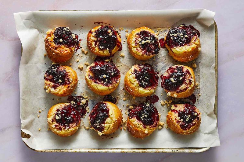 Kolaches with Fruit Filling