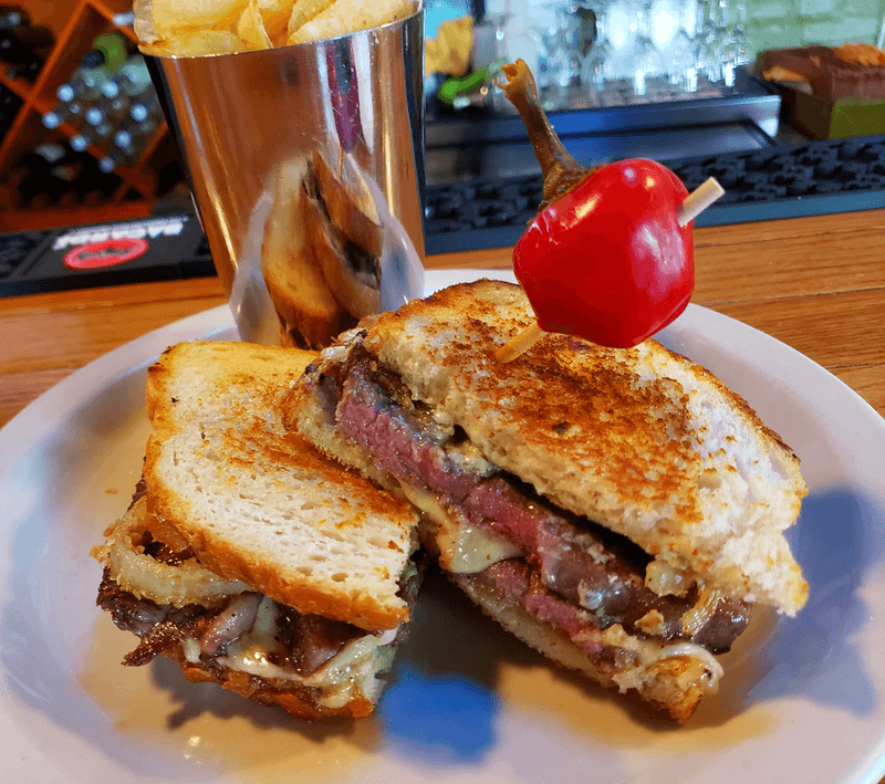 Hammontree's Grilled Cheese