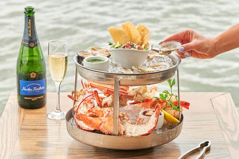 GiGi’s Waterefront