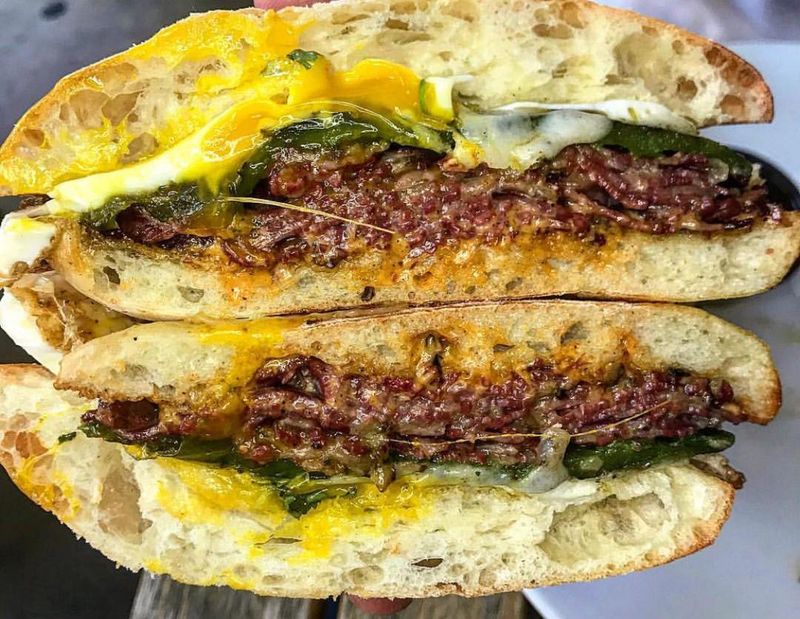 20 Washington, D.C. Delis That Might Be The Capital's Best-Kept Secret For Pastrami Lovers - Decor Hint Carving Room