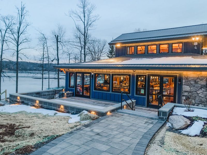 10 Maryland Lakeside Restaurants Perfect For A Weekend Getaway - Decor Hint Firewater Kitchen + Bar – Deep Creek Lake