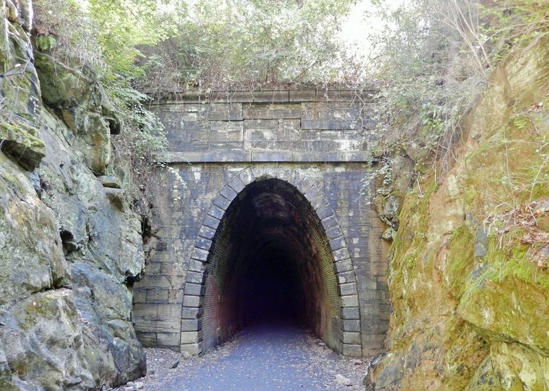 Virginia's Most Unique Tunnel Comes With A Fascinating History - Decor Hint Semi-Elliptical Design