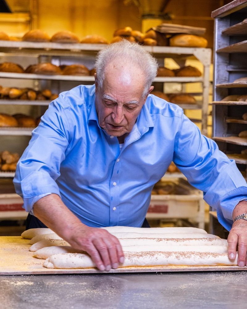 Calandra's Bakery - Newark