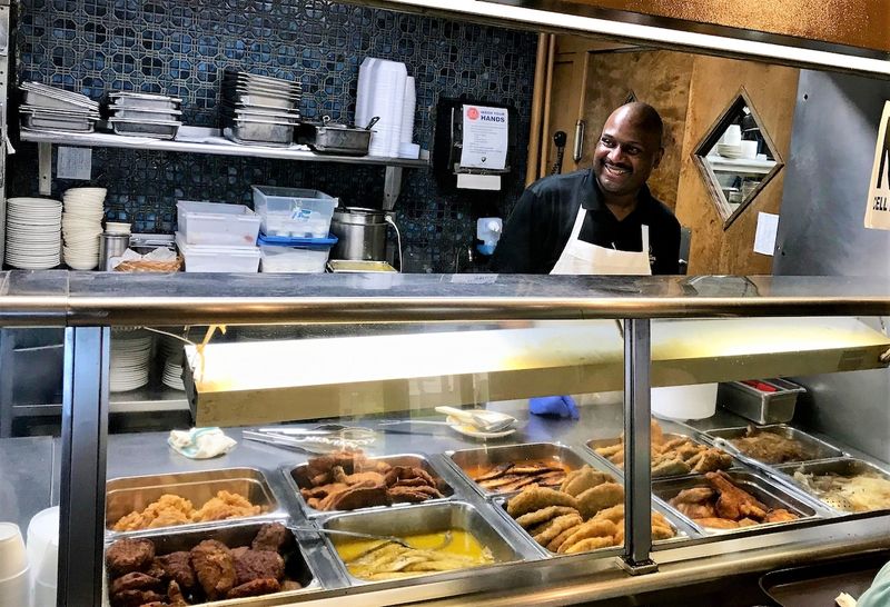 10 Alabama Buffets That Serve Up Southern Comfort Daily - Decor Hint Niki's West Buffet – Birmingham