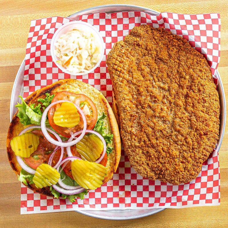 12 Iowa Restaurants Known For Their Tenderloin Sandwiches - Decor Hint The Filling Station