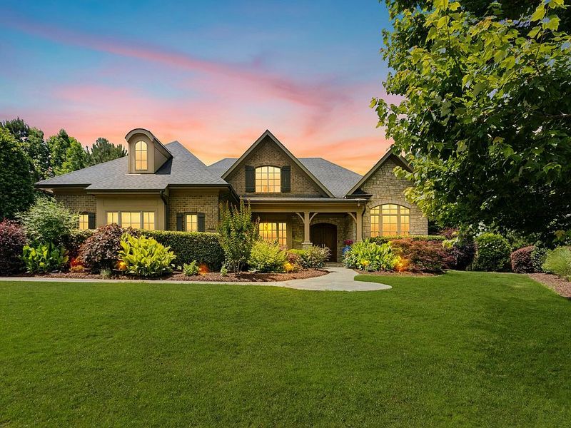 North Carolina's 25 Most Expensive Neighborhoods To Buy A Home In 2025 - Decor Hint Toscana (Cary)