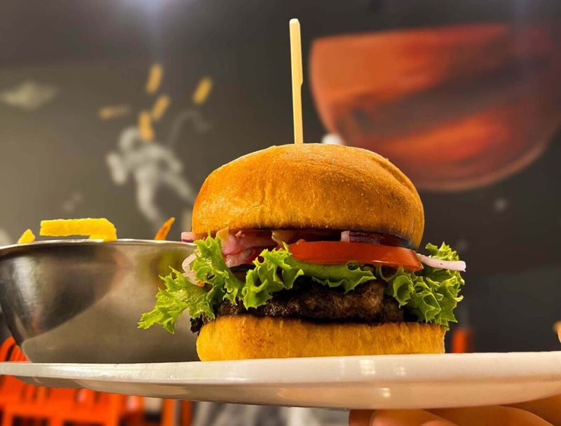 The Idaho Roadside Burger Shack Famous For Its Iconic Fry-Sauce Burgers - Decor Hint Eco-Friendly Dining Experience