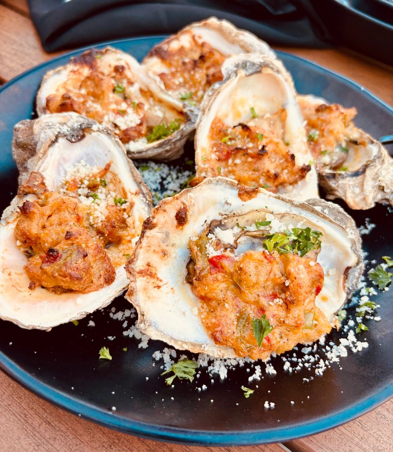 Tin Top Restaurant & Oyster Bar