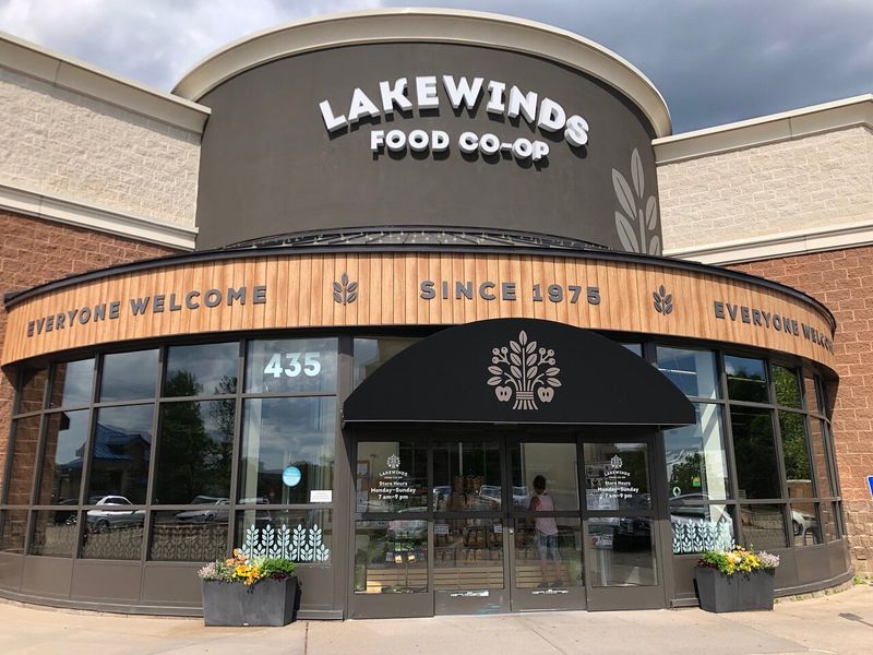 20 Minnesota Grocery Stores Delivering Old-School Quality And Fresh Flavorful Meat - Decor Hint Lakewinds Food Co-op