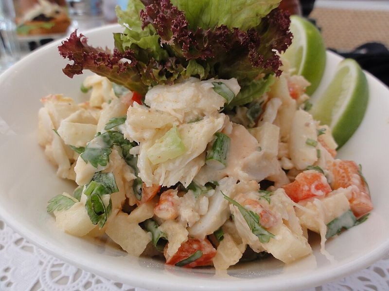 Once-Beloved California Foods Locals Say Are Nearly Impossible To Find Now - Decor Hint Crab Louie Salad