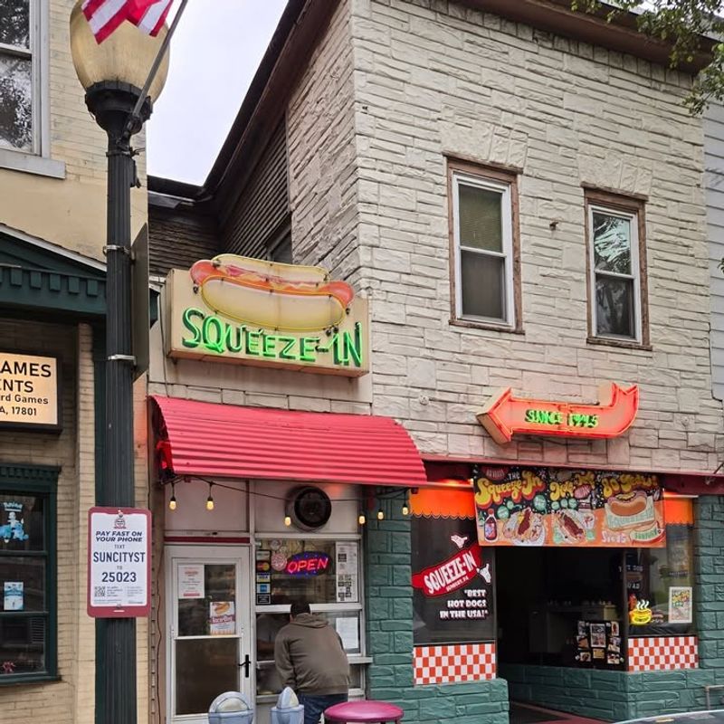 The Squeeze-In - Sunbury