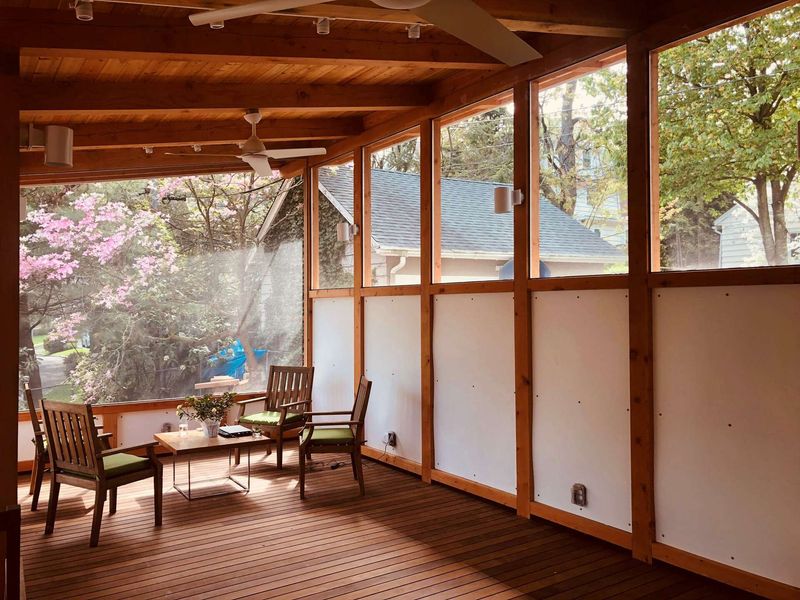 Screened-In Porches