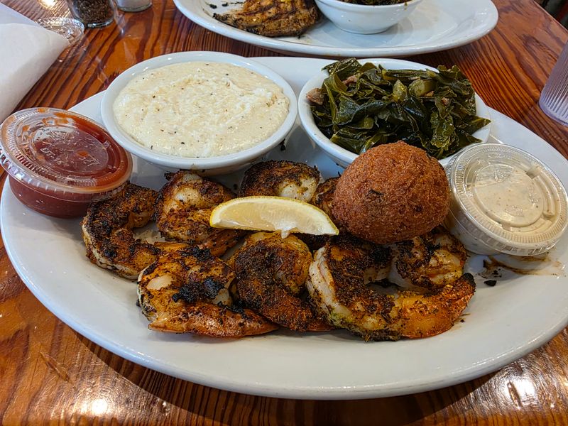 Jonah's Fish & Grits