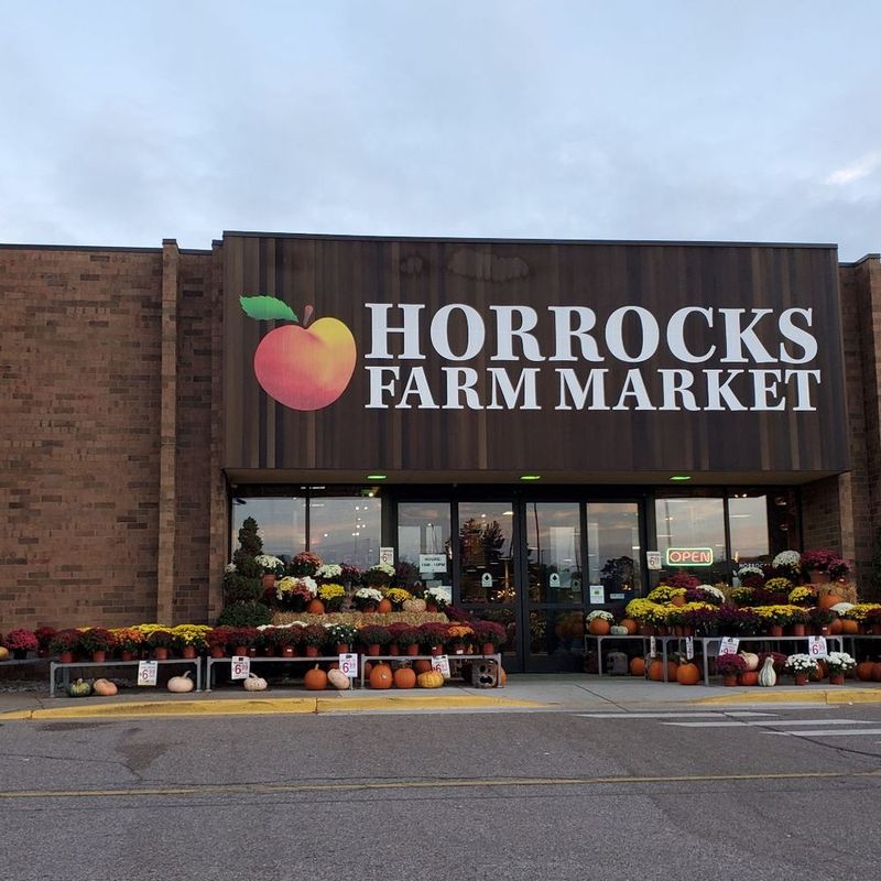 These 18 Michigan Grocery Stores Are Known For Their Butcher Quality Meats - Decor Hint Horrocks Farm Market