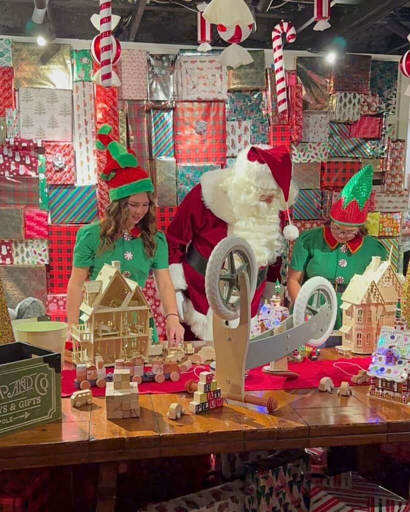 Orlando's 50 Festive Holiday Events You Can Attend For Free - Decor Hint Holiday Craft Workshops