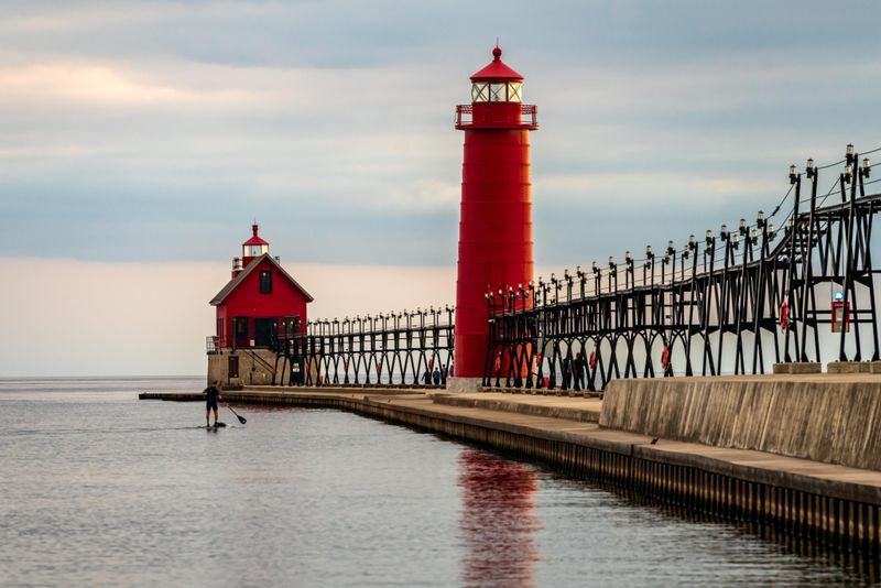 15 Michigan Lake Towns Overrun By Visitors, Locals Say - Decor Hint Grand Haven