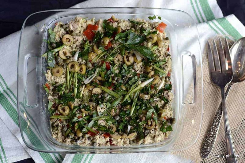 20 Old-School New York Table Habits Kids Today Wouldn't Believe - Decor Hint Iceberg Salad & Casseroles