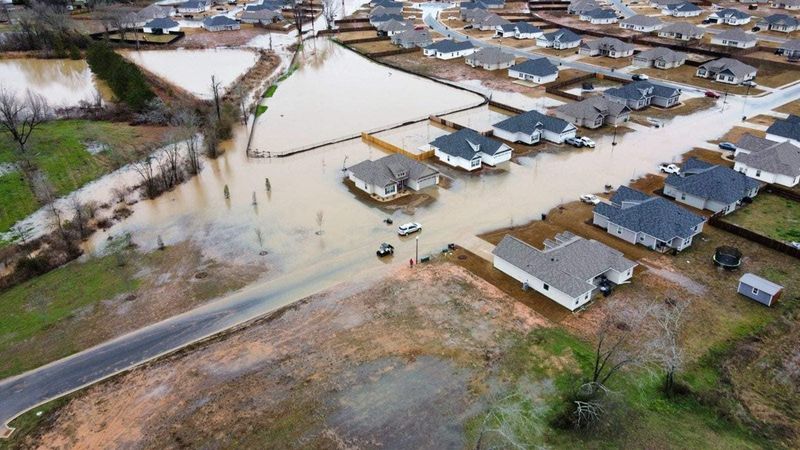 Properties in Flood-Prone Zones Without Mitigation