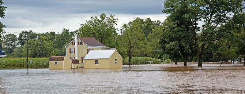 Pennsylvania Homes Most Vulnerable To Value Drops By 2026 - Decor Hint Flood-Prone Properties Along Rivers