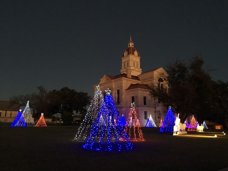 20 Texas Winter Festivals You Can't Miss In 2025 - From Hill Country Lights To Holiday Rodeos - Decor Hint Bandera Cowboy Capital Christmas