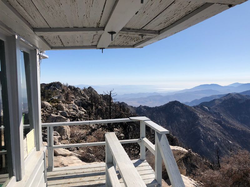 The California Mountain Town Where Retirement Dreams Come True - Decor Hint Rock Climbing Opportunities