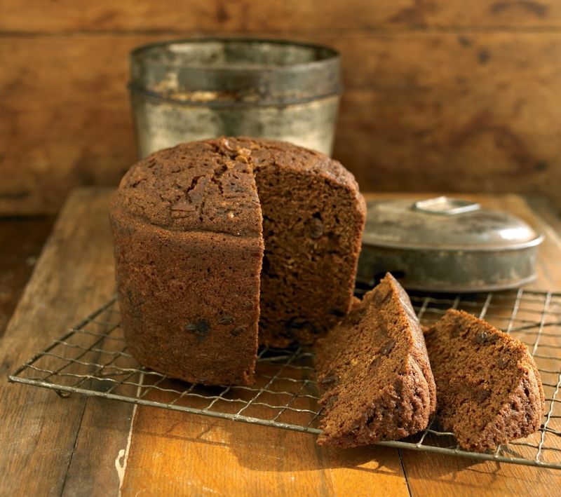 Homestyle Massachusetts: Old-Fashioned Recipes Still Loved Today - Decor Hint Boston Brown Bread
