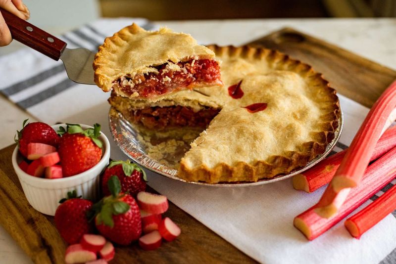 Alabama Cafés Keeping Southern Pie Traditions Alive Every Day - Decor Hint Pie Lab