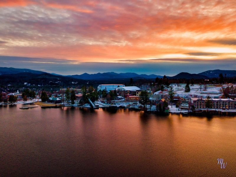 30 Charming Small Towns Across New York You'll Want To Visit - Decor Hint Lake Placid