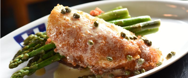 Washington Spots Serving Endless Seafood Locals Rave About - Decor Hint Duke's Seafood