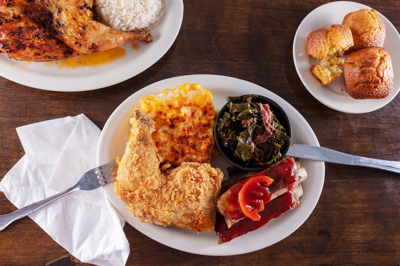 New York Soul Food Buffets That Feel Like A Trip To The South - Decor Hint Sylvia's Restaurant