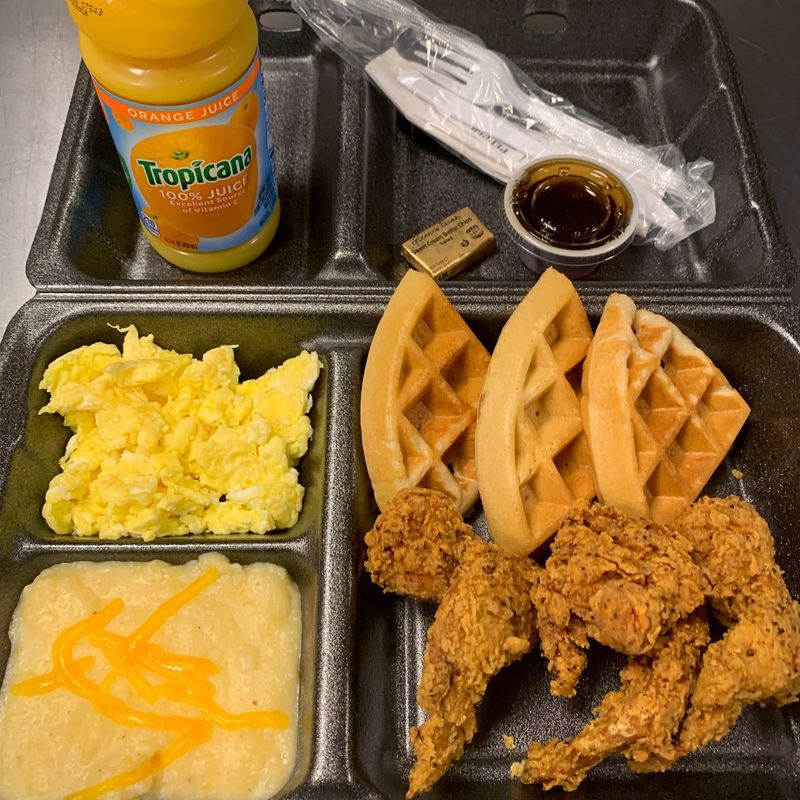 10 Mississippi Catfish Restaurants That Get The Crunch Just Right - Decor Hint Sugar's Place