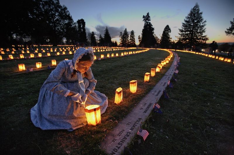 20 Pennsylvania Fall Festivals You'll Want To Experience At Least Once In 2025 - Decor Hint Gettysburg Remembrance Illumination