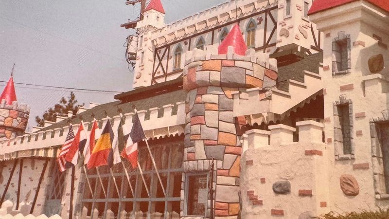 16 Massachusetts Abandoned Parks That Once Echoed With Laughter - Decor Hint King's Castle Land, Whitman