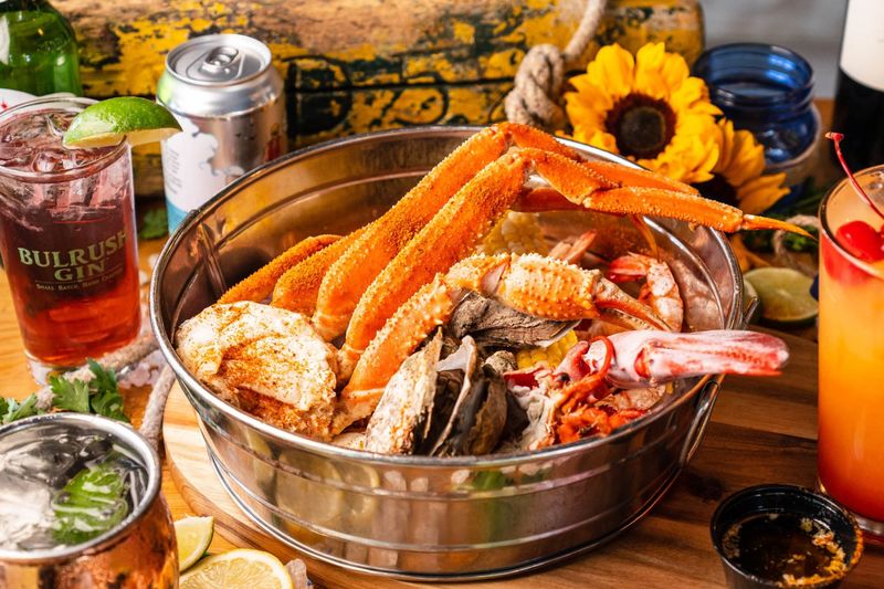 Florida Buffets Where Seafood Lovers Go To Indulge - Decor Hint Crazy Crab Jarvis Creek
