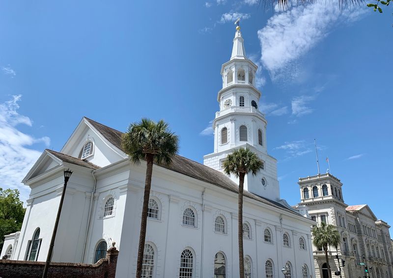 26 Reasons Charleston Might Be The South's Most Captivating City - Decor Hint St. Michael's Church and Its Historic Bells