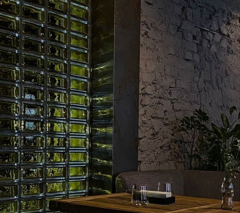 Glass Block Designs In Melbourne That Turn Ordinary Houses Into Light Filled Sanctuaries - Decor Hint Entryway Feature Wall with Clear Glass Blocks